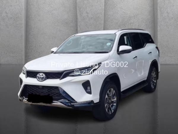 2023 - Toyota  Fortuner