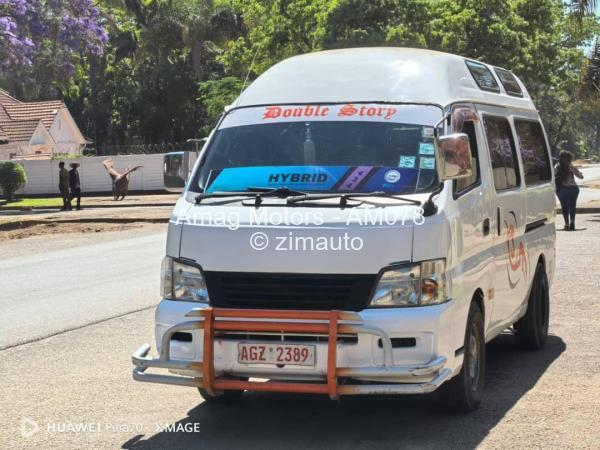2011 Nissan  Caravan