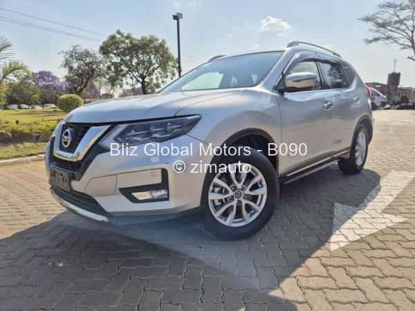 2018 - Nissan  X-Trail