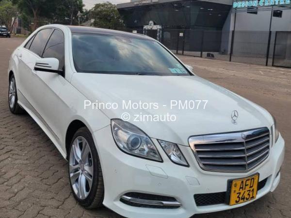 2011 Mercedes Benz E300