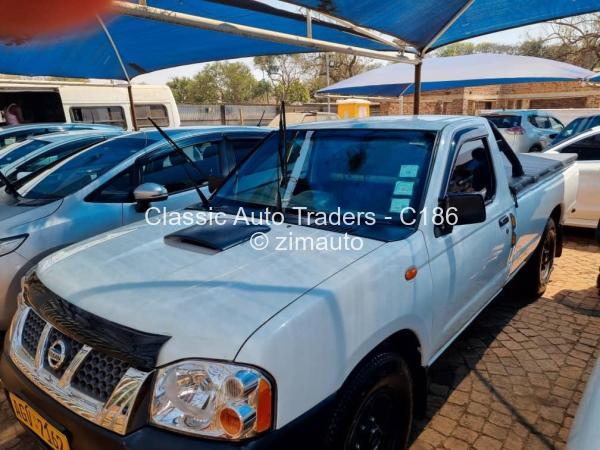 2017 Nissan  NP300 Hardbody