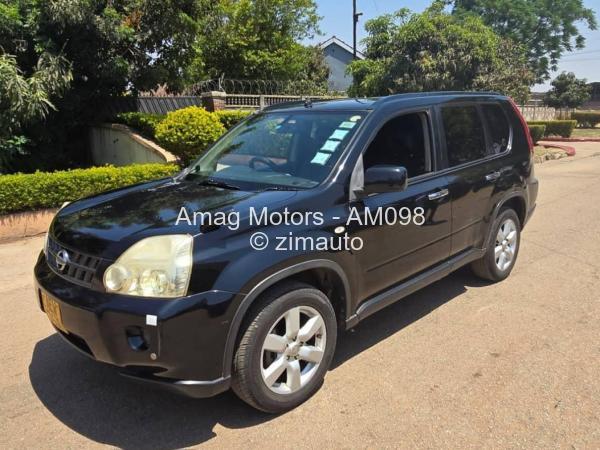 2010 - Nissan  Xtrail