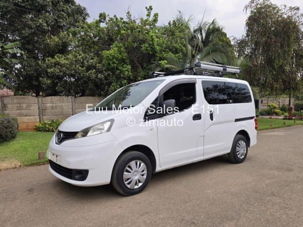 2016 Nissan  NV200