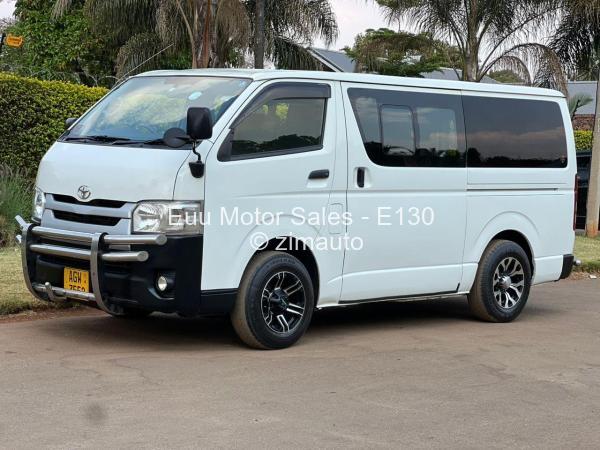 2016 Toyota  Hiace