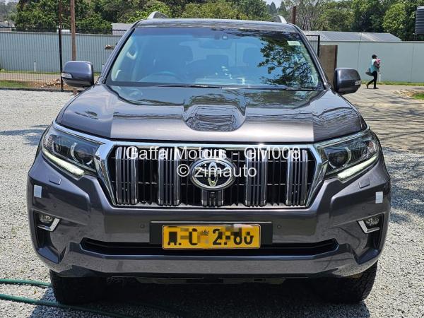 2020 Toyota  Land Cruiser Prado