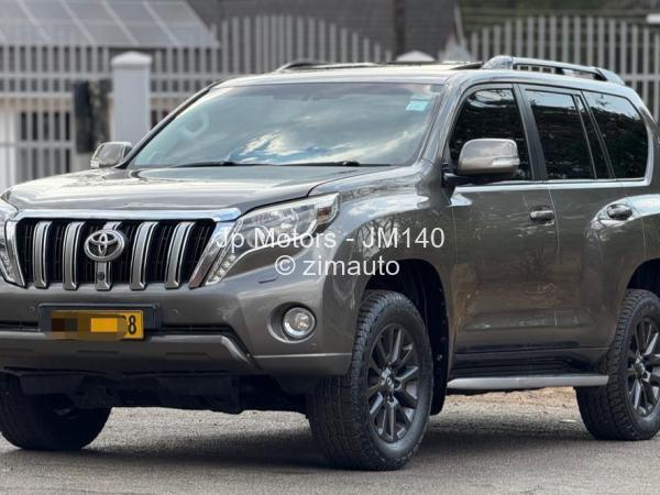 2016 Toyota  PRADO VX