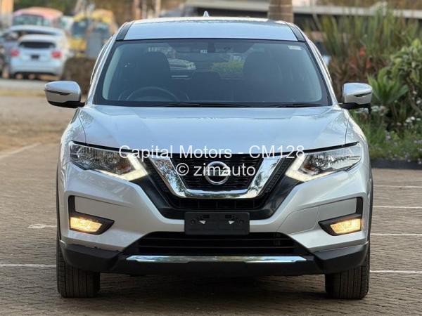 2018 Nissan  Xtrail