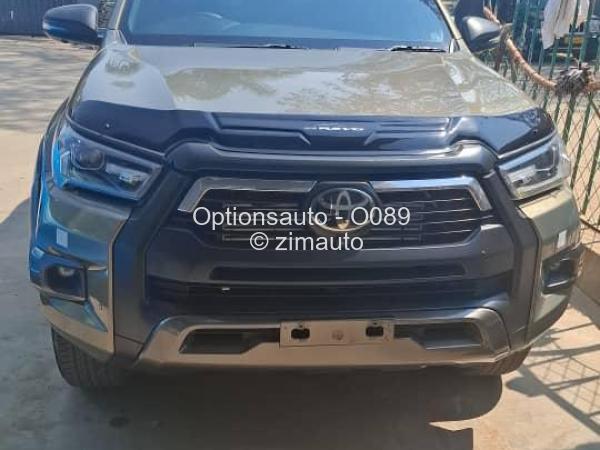 2023 Toyota  HILUX REVO