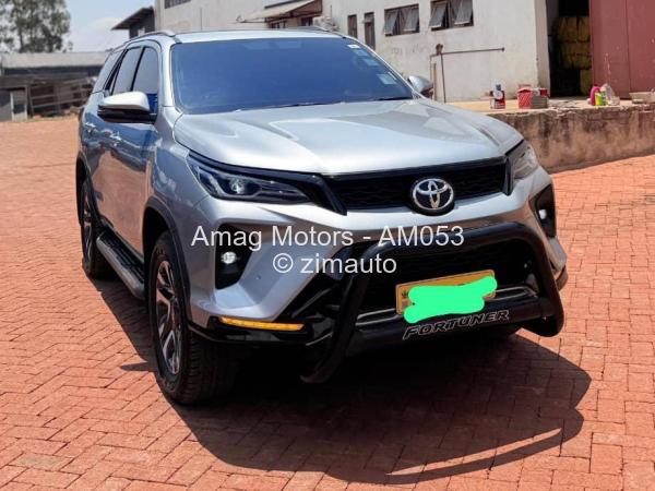 2025 Toyota  Fortuner