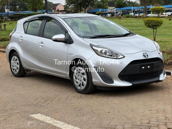 2017 Toyota  Aqua