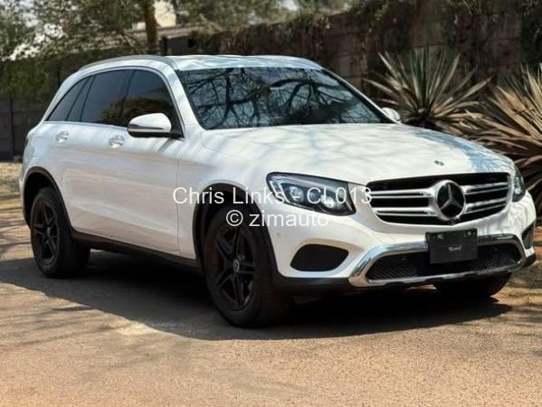 2017 - Mercedes Benz GLC