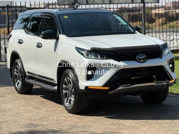 2024 - Toyota  Fortuner