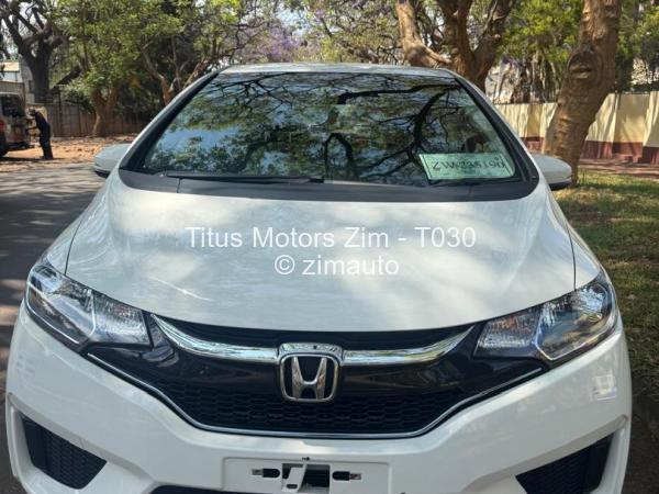 2016 - Honda Fit