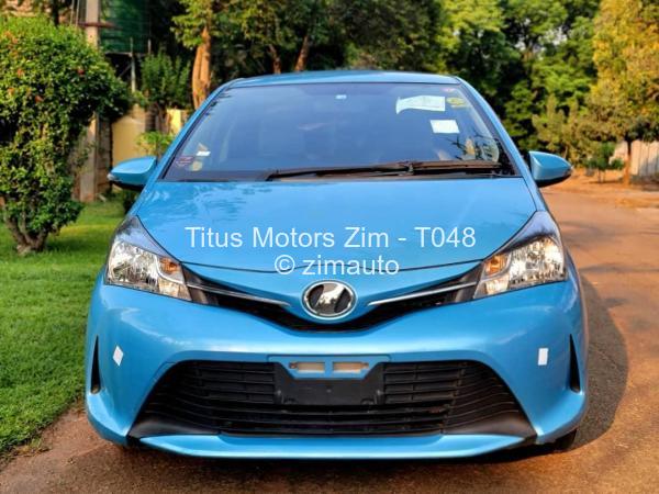 2016 Toyota  Vitz