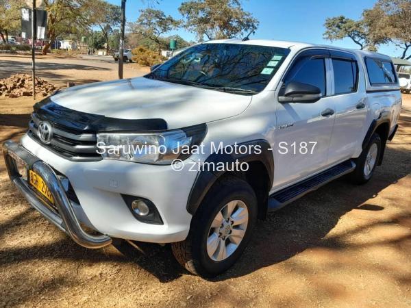2018 - Toyota  HILUX GD6