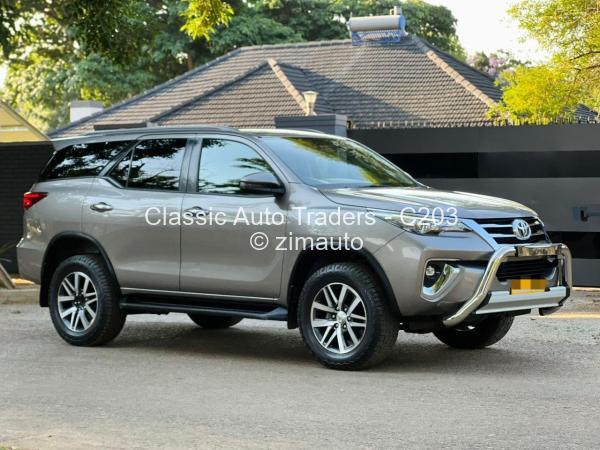 2019 Toyota  Fortuner