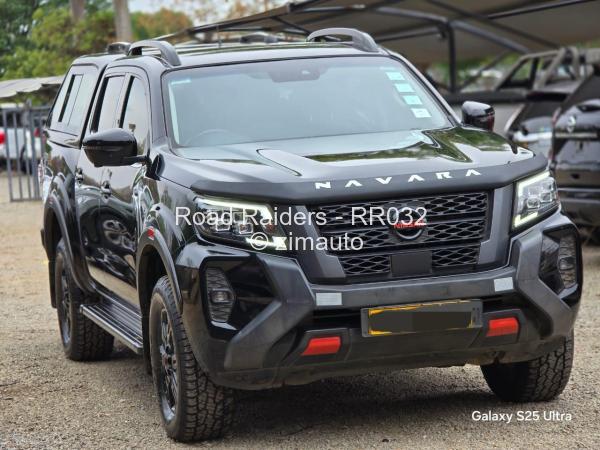 2021 Nissan  Navara