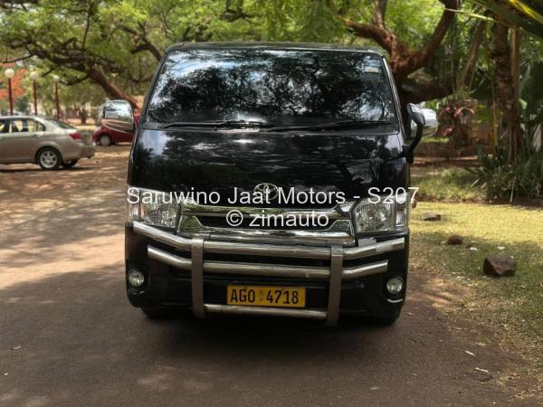 2015 Toyota  Quantum Mini