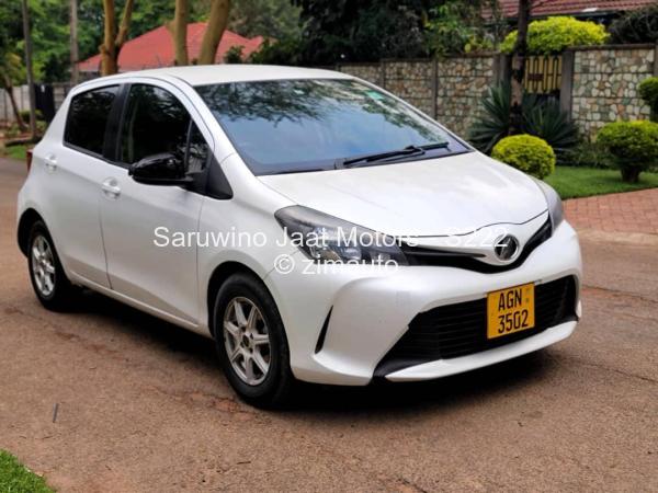 2014 Toyota  Vitz