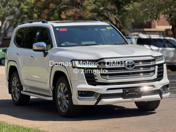 2023 Toyota  Landcruiser 300 ZX