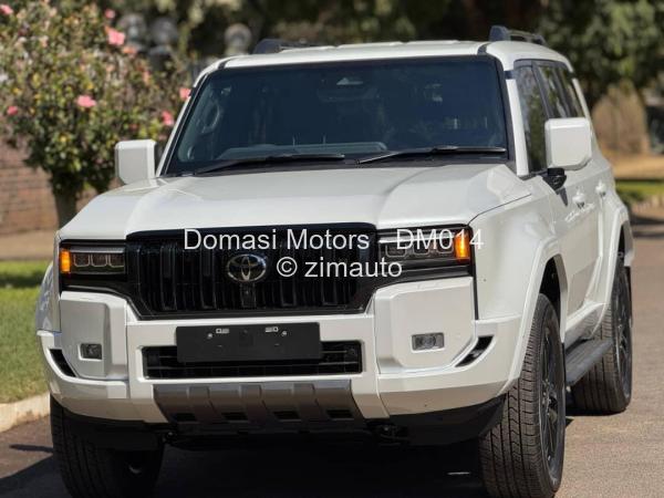 2024 Toyota  PRADO VX