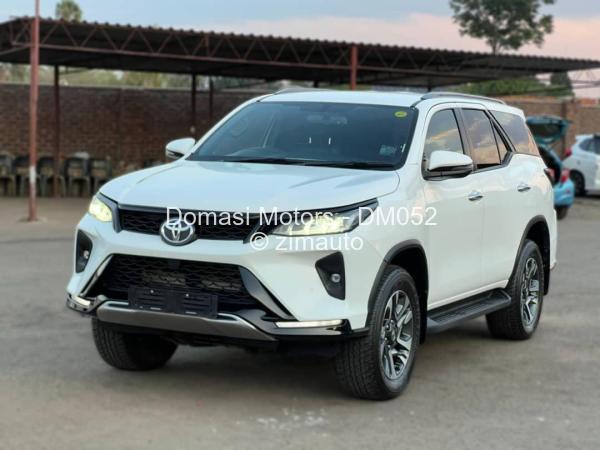 2023 Toyota  Fortuner