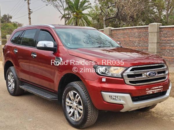 2016 Ford  Everest