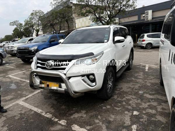 2016 Toyota  Fortuner