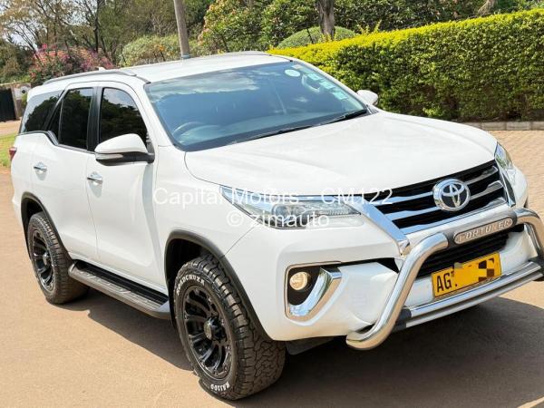 2018 Toyota  Fortuner