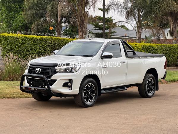 2020 - Toyota  HILUX GD6