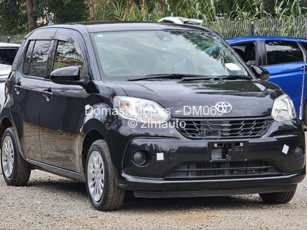 2016 - Toyota  Passo