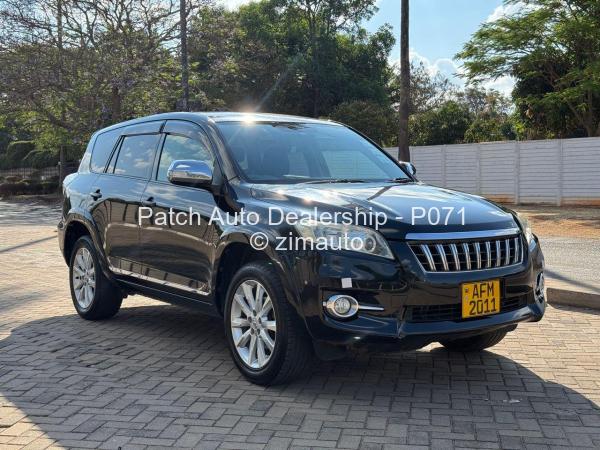 2011 Toyota  Vanguard