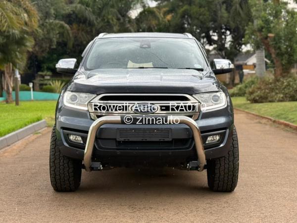 2019 Ford  Everest