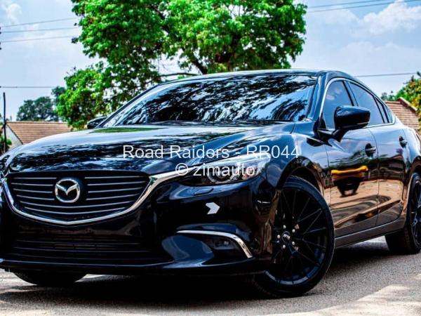 2017 - Mazda  Atenza