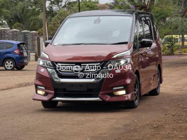 2016 - Nissan  Serena