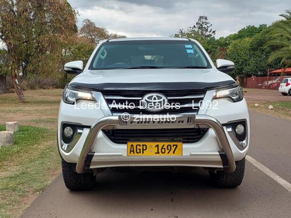2017 Toyota  Fortuner