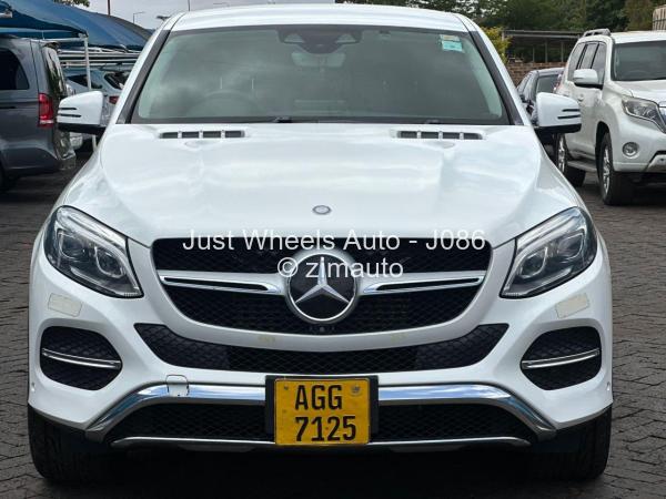 2016 - Mercedes Benz GLE 350