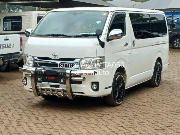 2016 - Toyota  Hiace