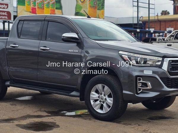 2019 Toyota  Hilux