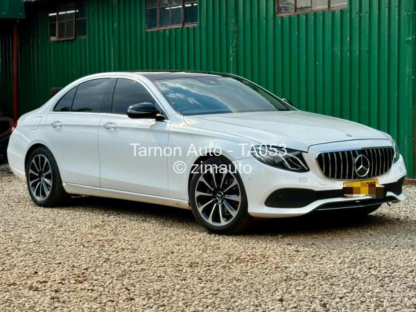 2017 - Mercedes Benz E220