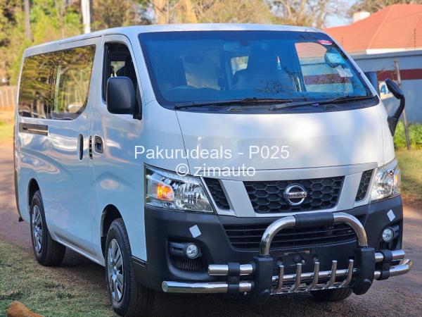 2015 - Nissan  NV350