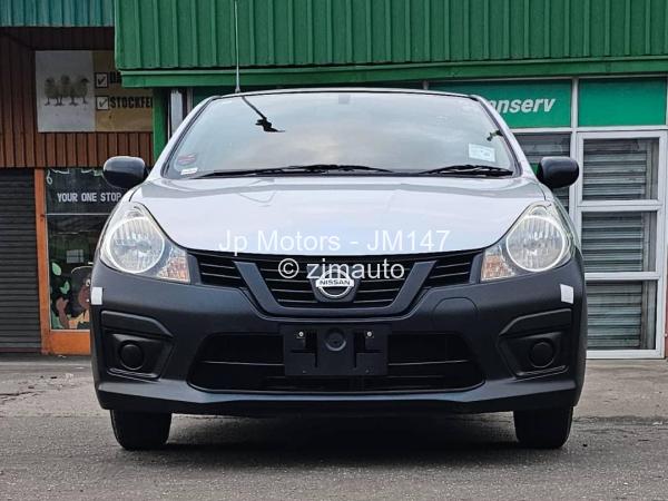 2016 - Nissan  AD Van