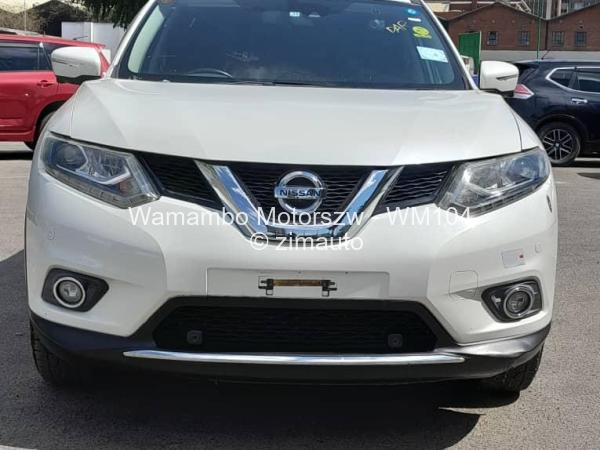 2016 - Nissan  X-Trail