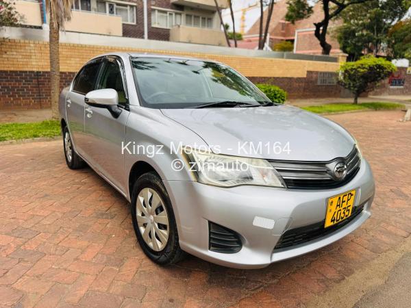 2013 - Toyota  Axio