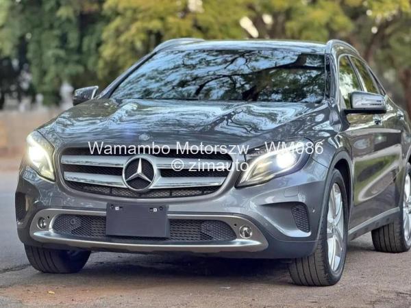 2016 - Mercedes Benz GLA