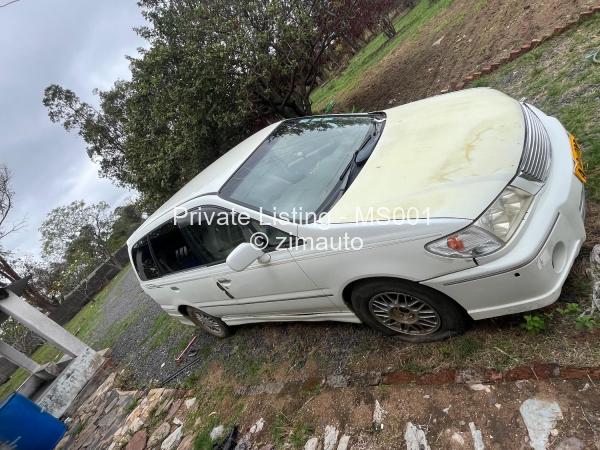 1999 Nissan  Presage