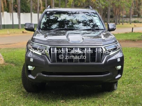 2018 - Toyota  PRADO TX-L