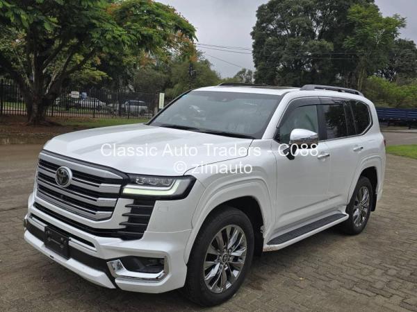 2024 - Toyota  Land Cruiser