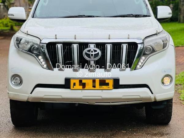 2014 Toyota  Prado