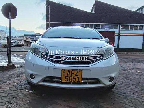 2014 - Nissan  Note